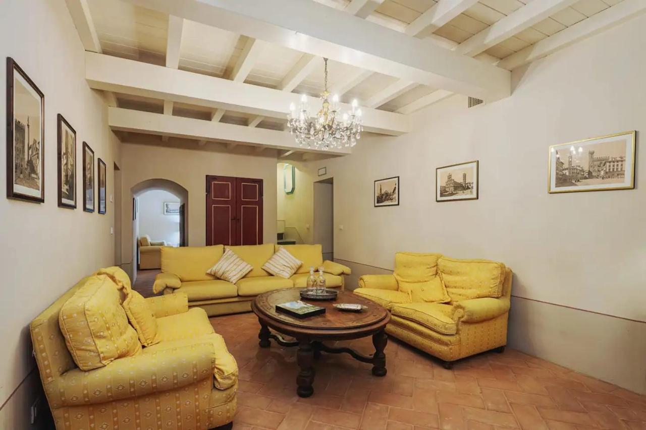 Villa Melangola Камайоре Екстериор снимка