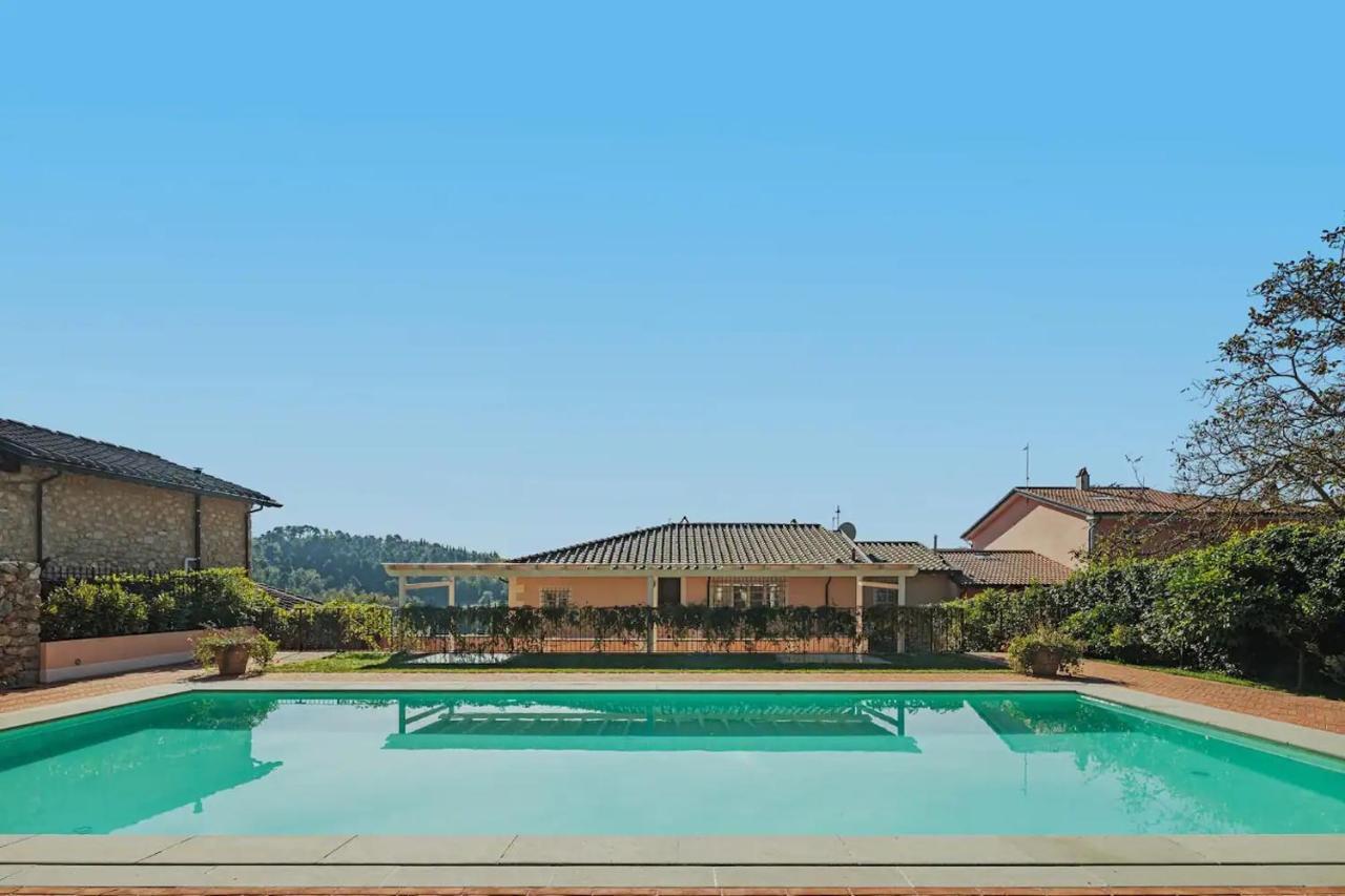 Villa Melangola Камайоре Екстериор снимка